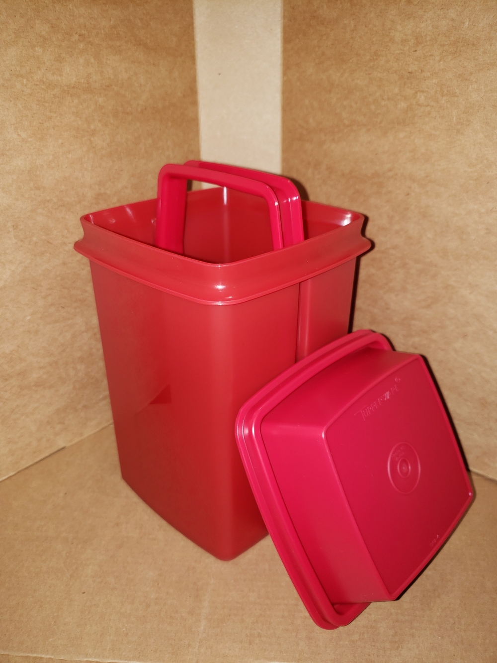 Tupperware 2L Picadilly - Picture 3 of 4